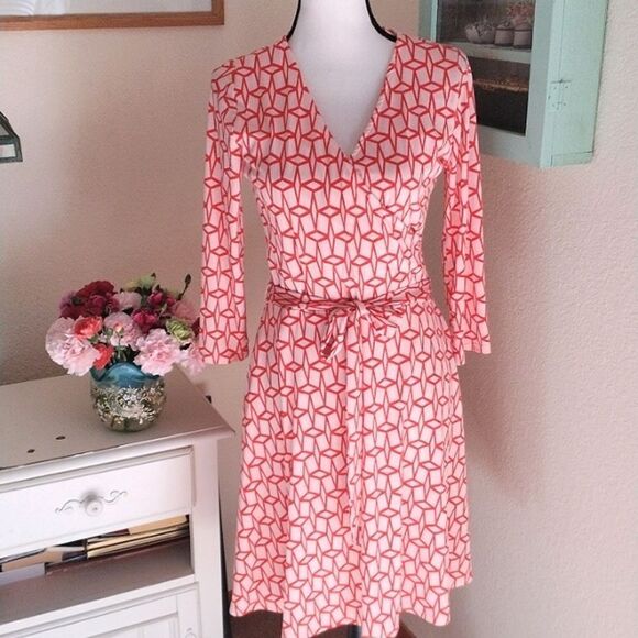 41 Hawthorne Wrap Front Dress Tomato Girl - Picture 1 of 10